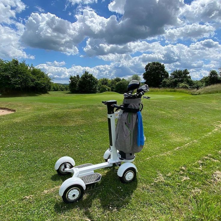 Electric Golf Caddy | Charger with chair and umbrella | Top Speed 15 mph, 36+holes & Free Shipping